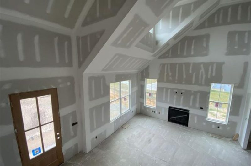 Modern Craftsman house Plan with Spacious Floor Designs