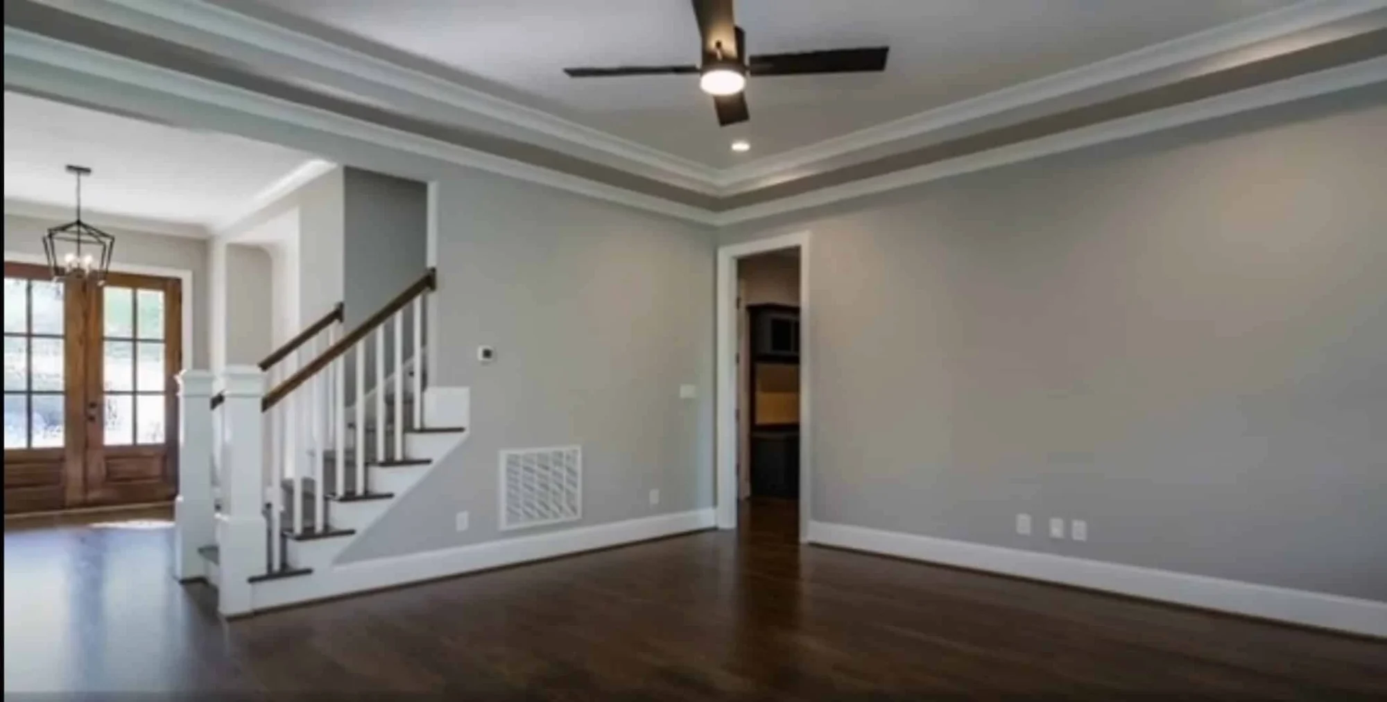 3-Bedroom house Plan with Traditional Design and CAD Blueprint