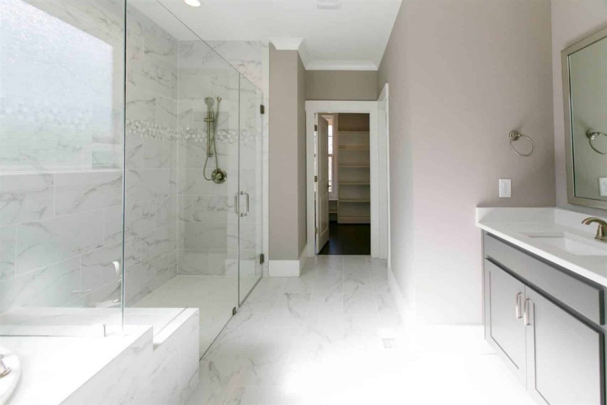 Modern Craftsman house Plan with Spacious Floor Designs