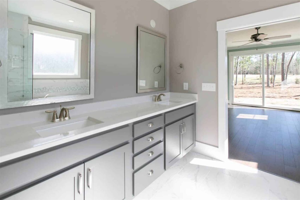 Modern Craftsman house Plan with Spacious Floor Designs