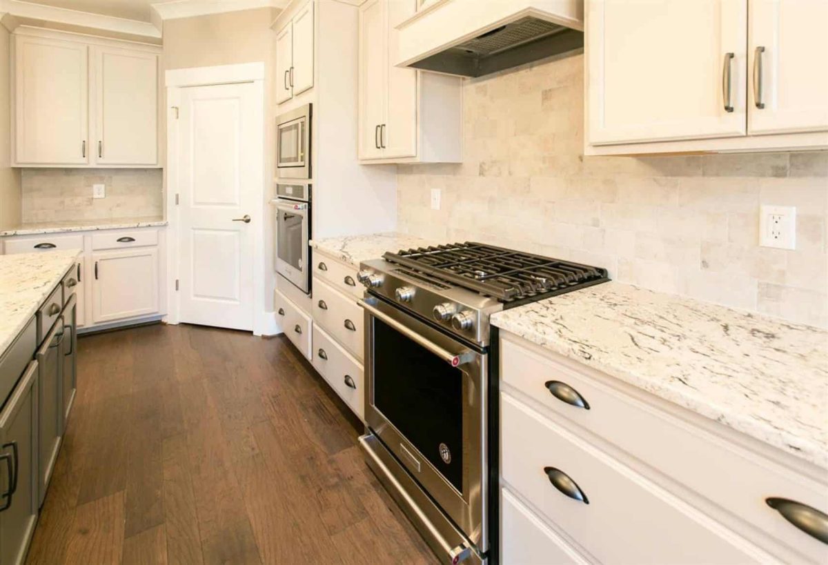 Modern Craftsman house Plan with Spacious Floor Designs