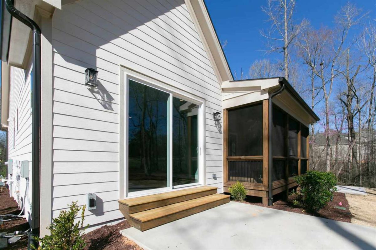 Modern Craftsman house Plan with Spacious Floor Designs