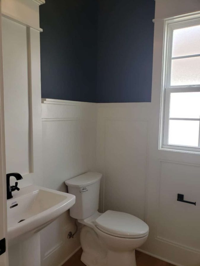 Spacious house Plan with Modern Design and CAD Blueprint Features