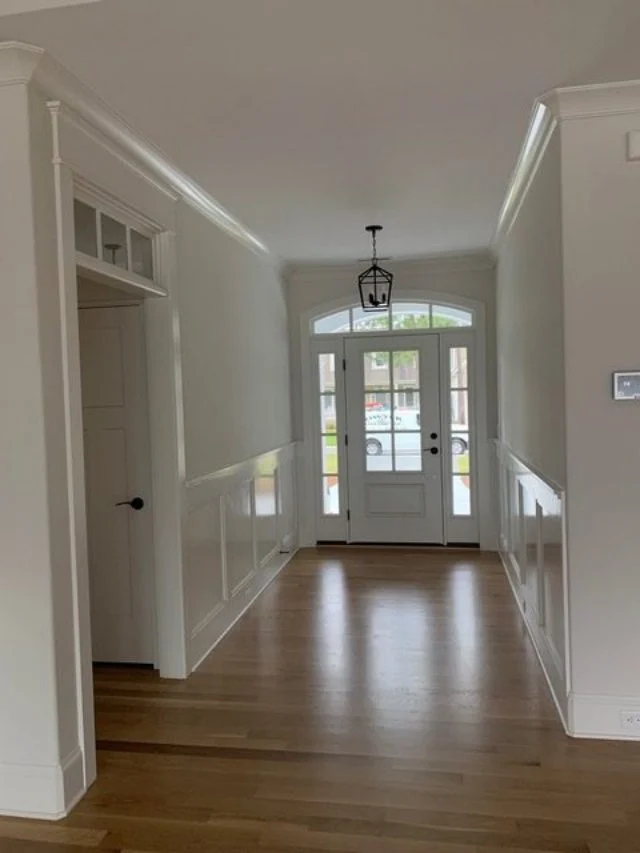 Spacious house Plan with Modern Design and CAD Blueprint Features