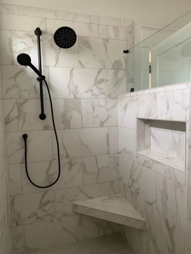 Spacious house Plan with Modern Design and CAD Blueprint Features