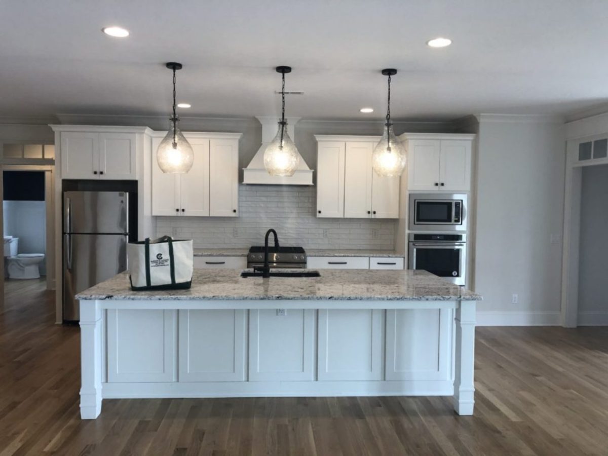 Spacious house Plan with Modern Design and CAD Blueprint Features