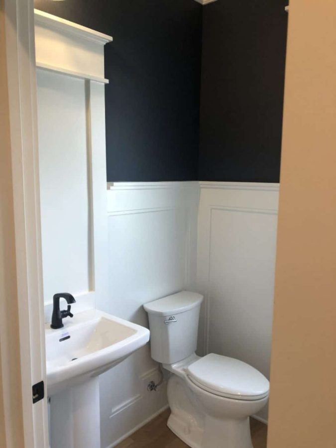 Spacious house Plan with Modern Design and CAD Blueprint Features