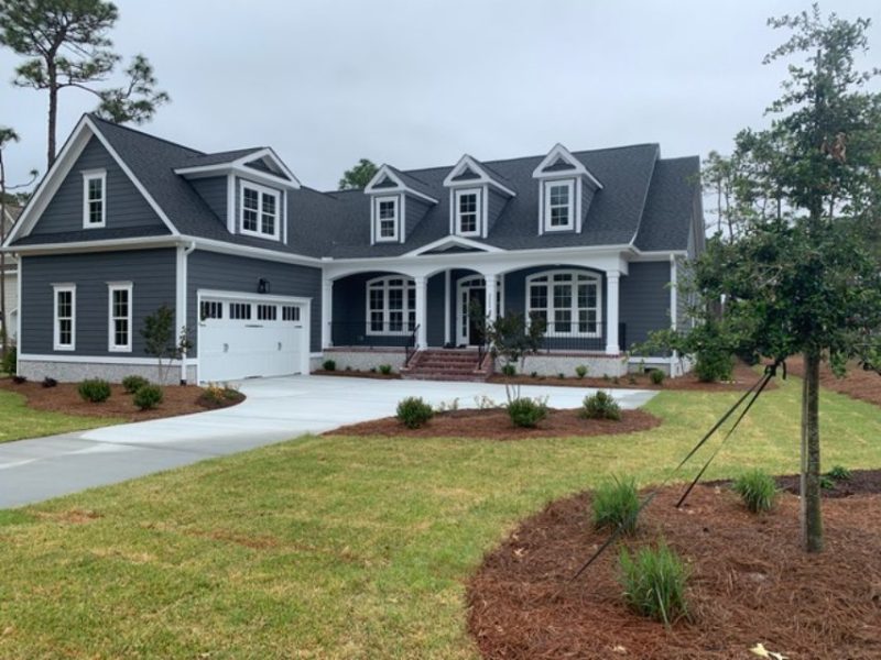 Spacious house Plan with Modern Design and CAD Blueprint Features