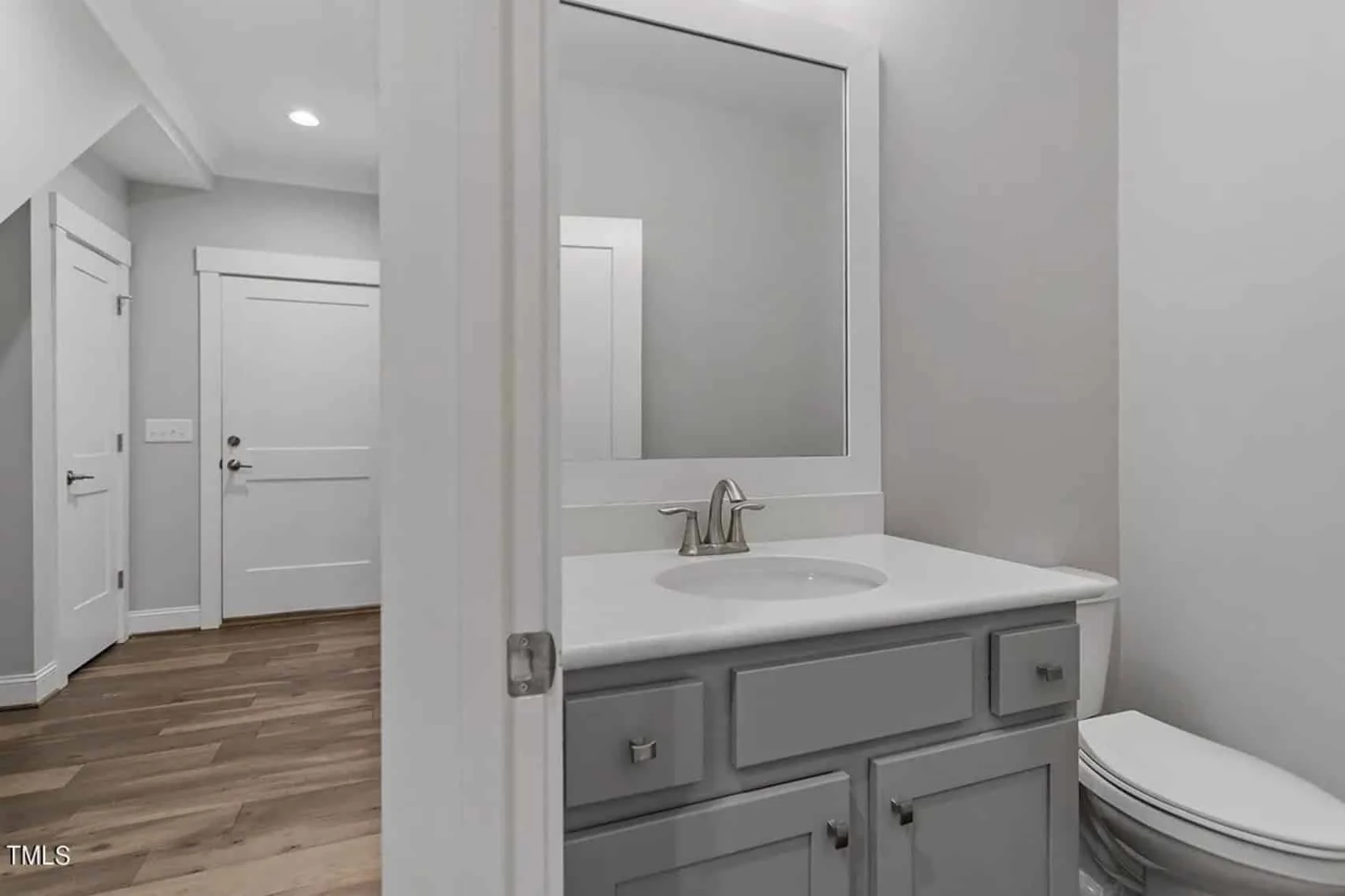 Craftsman house Floor Plan - 4 Bedrooms, 3.5 Baths, Blueprint CAD Design