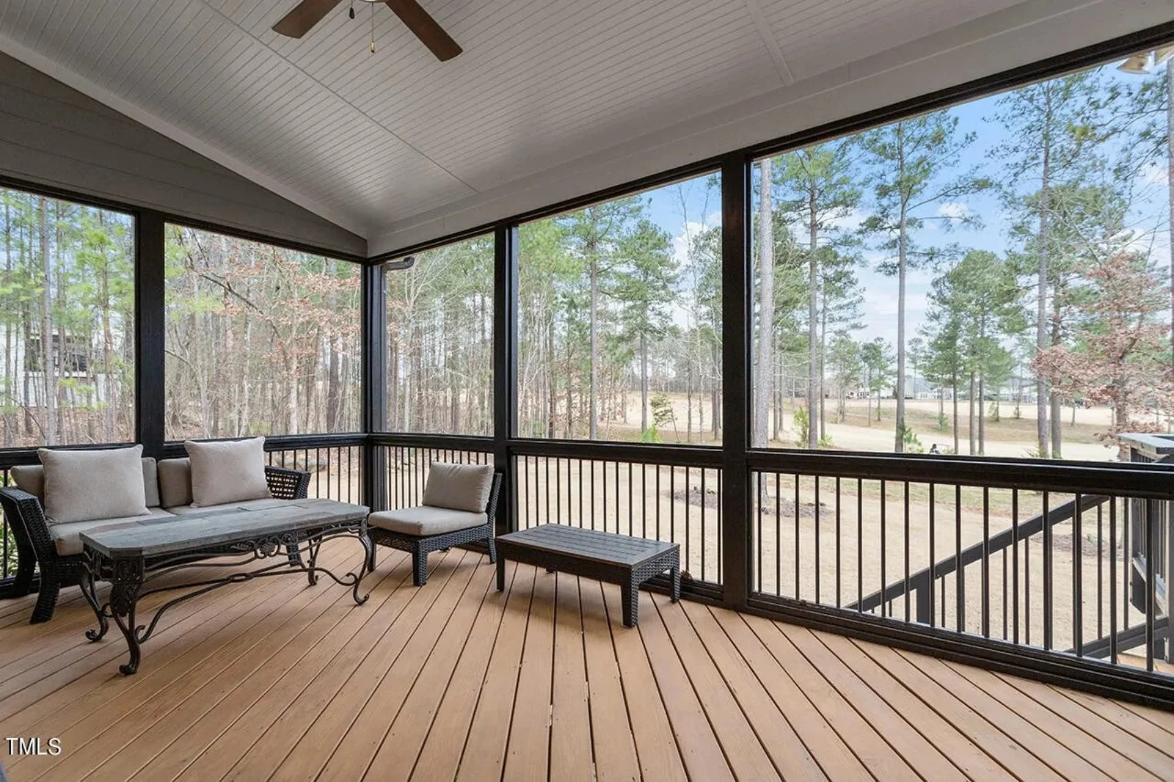 Craftsman house Floor Plan - 4 Bedrooms, 3.5 Baths, Blueprint CAD Design