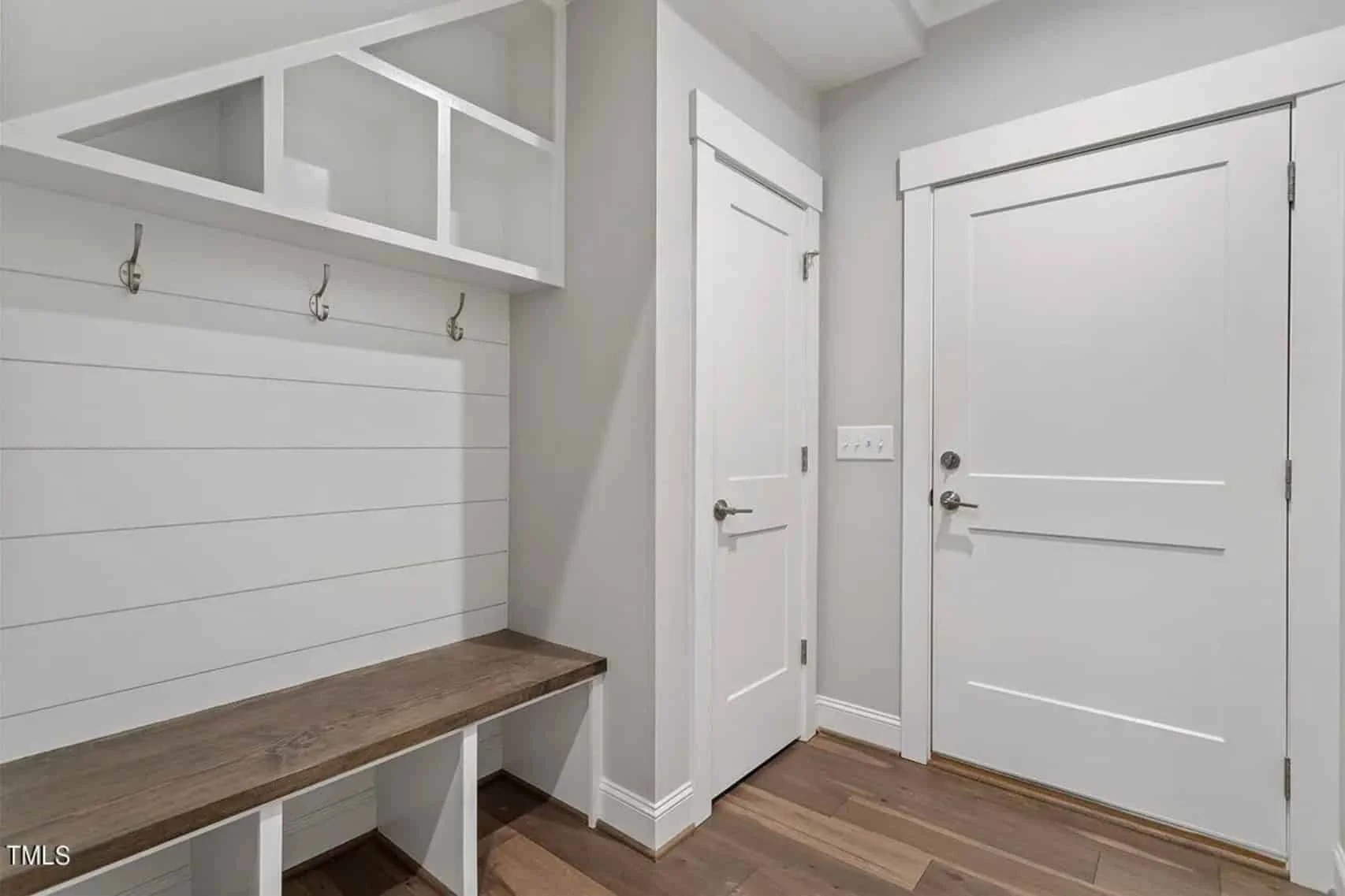 Craftsman house Floor Plan - 4 Bedrooms, 3.5 Baths, Blueprint CAD Design