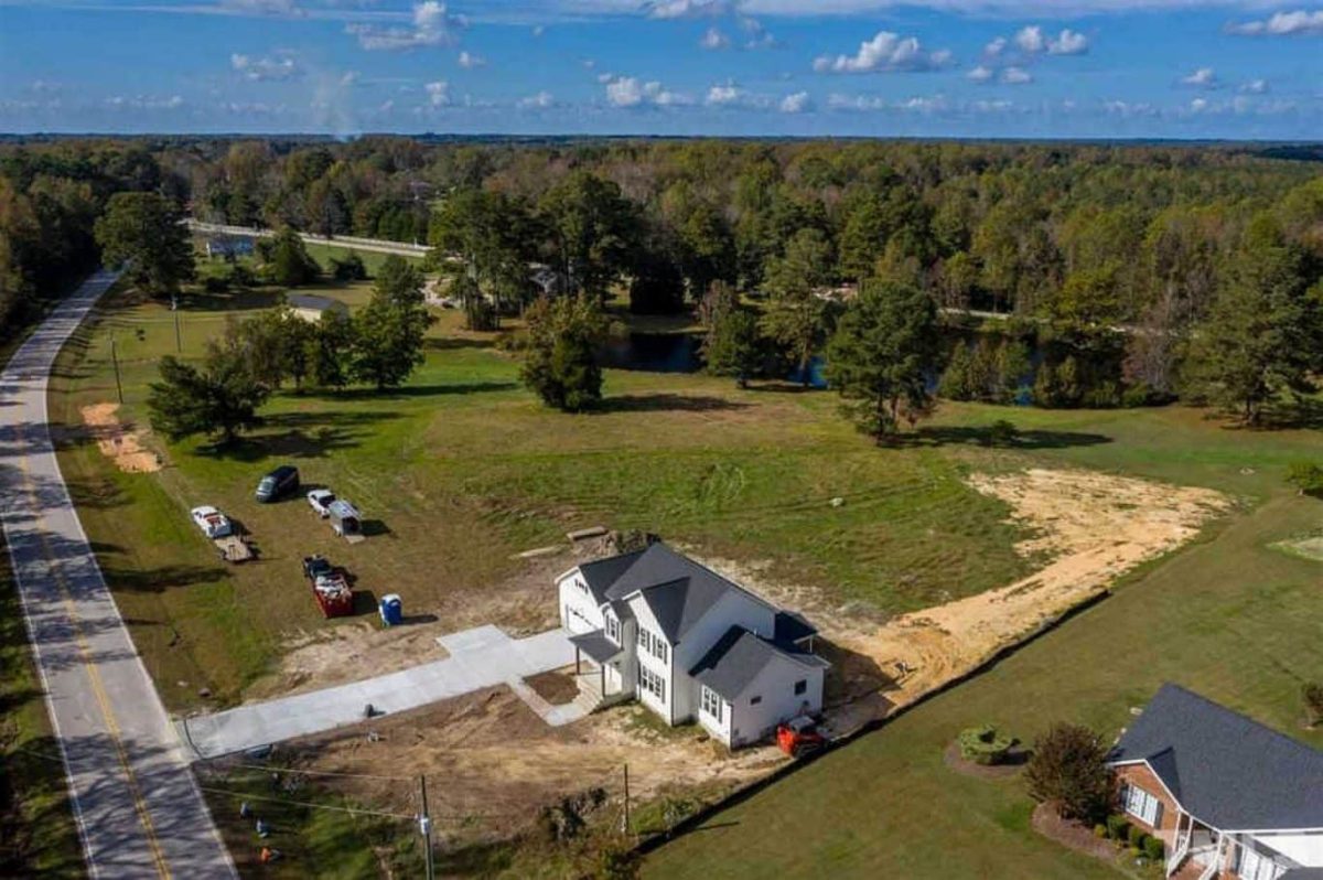 Modern Suburban house Plan with 3 Beds and Stylish Architecture