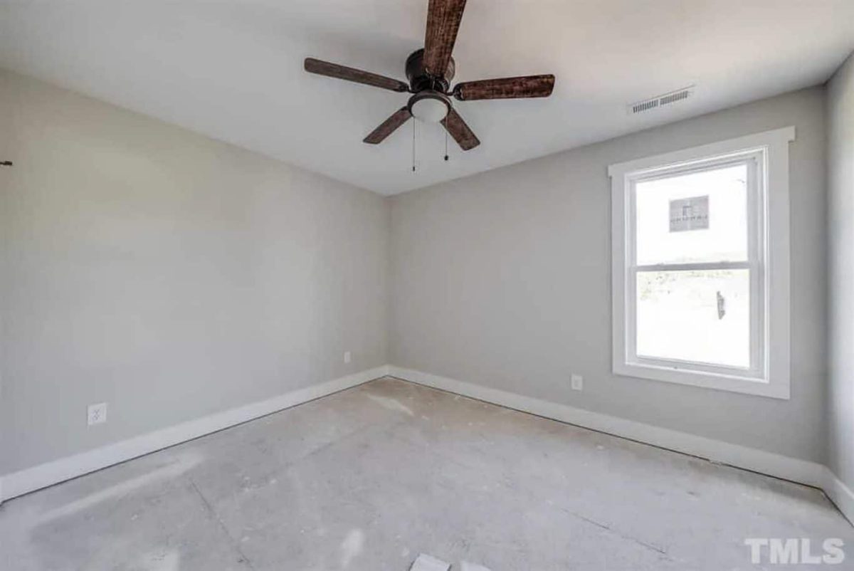 Modern Suburban house Plan with 3 Beds and Stylish Architecture