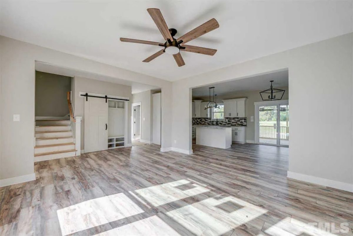 Modern Suburban house Plan with 3 Beds and Stylish Architecture