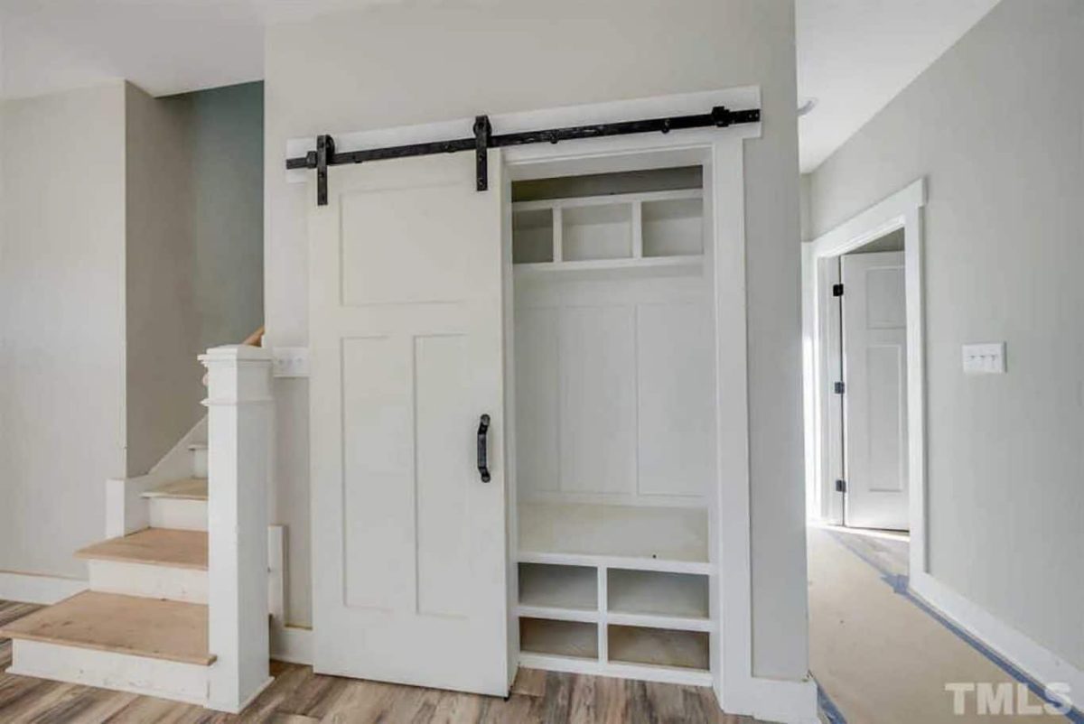 Modern Suburban house Plan with 3 Beds and Stylish Architecture