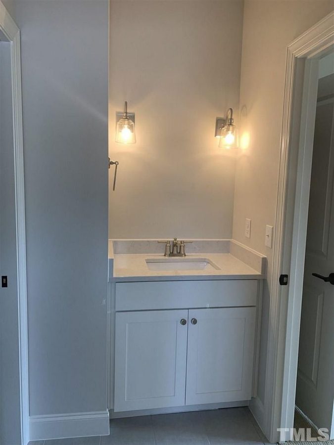 Beautiful Southern house Floor Plan with 2 Stories and CAD Designs