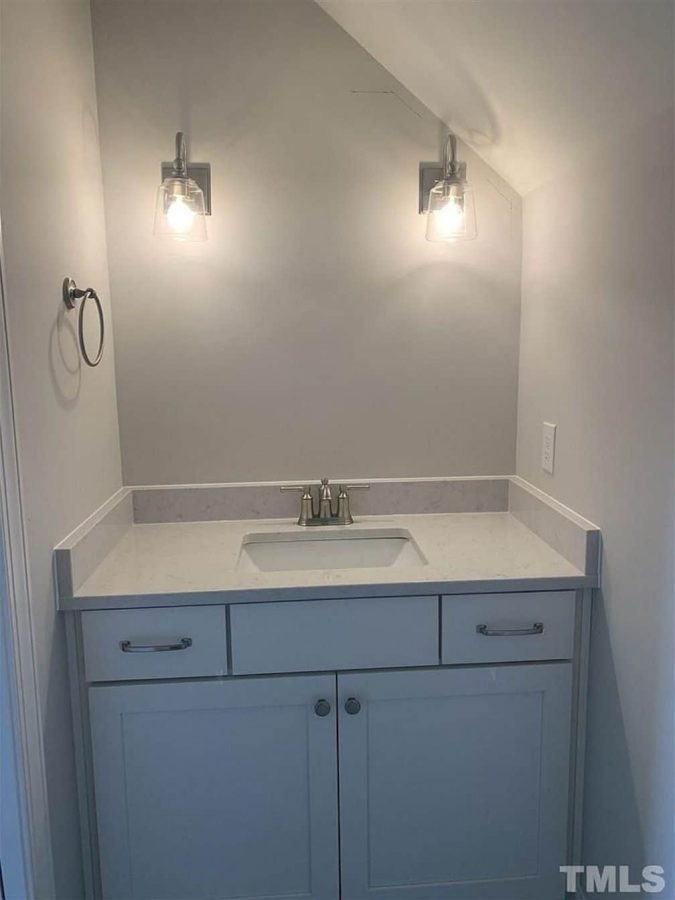 Beautiful Southern house Floor Plan with 2 Stories and CAD Designs