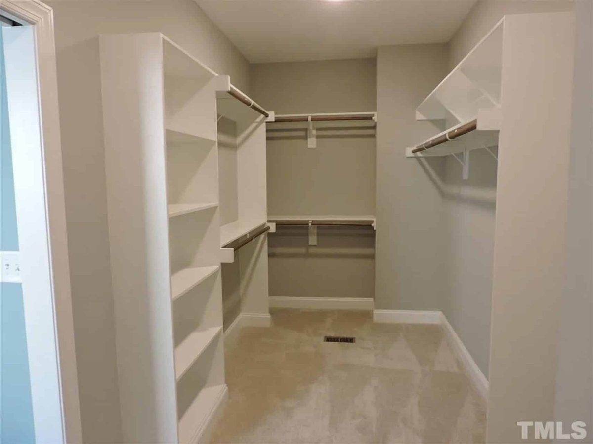 Traditional house Plan with 2-Story CAD Designs