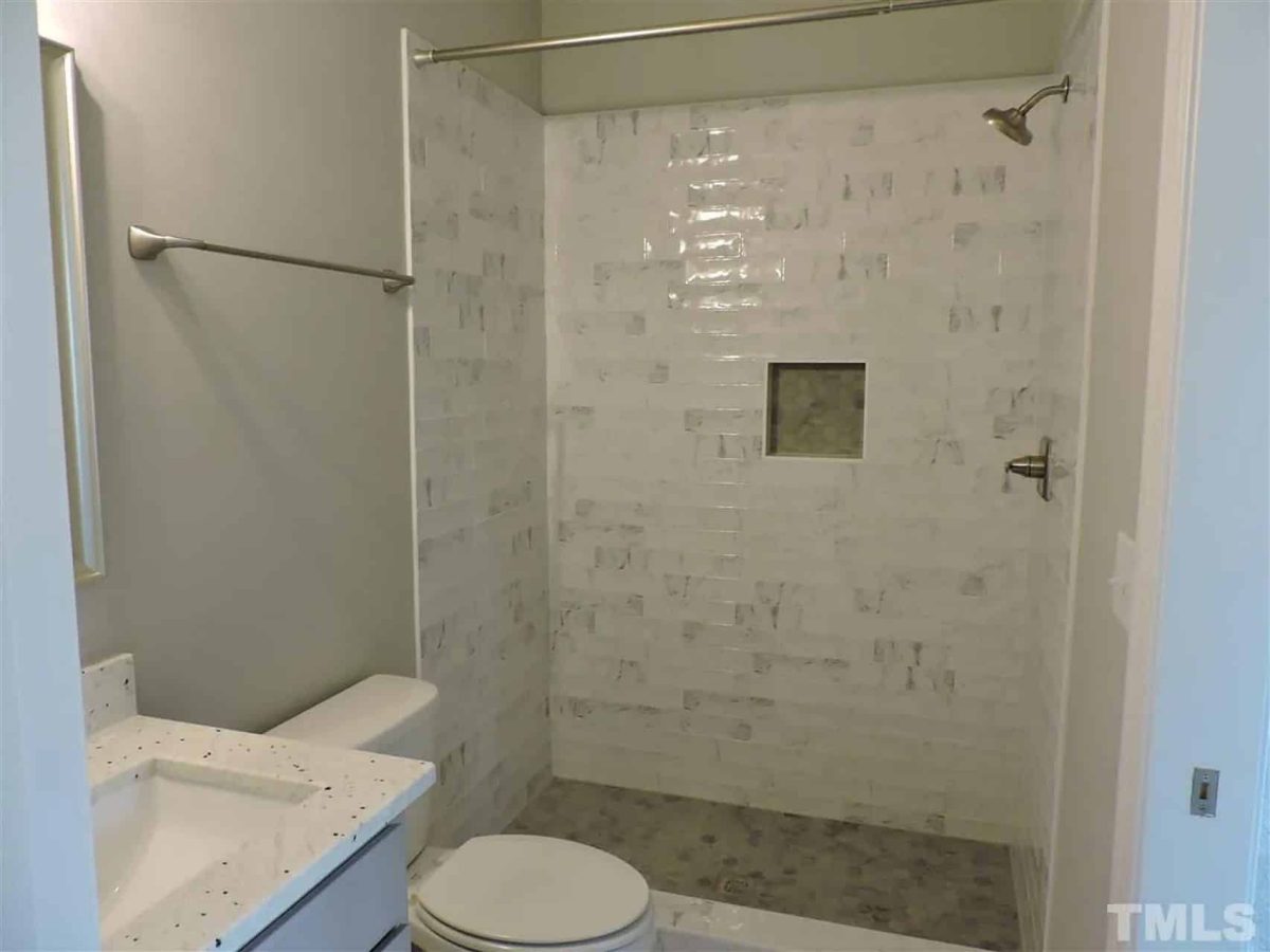 Traditional house Plan with 2-Story CAD Designs