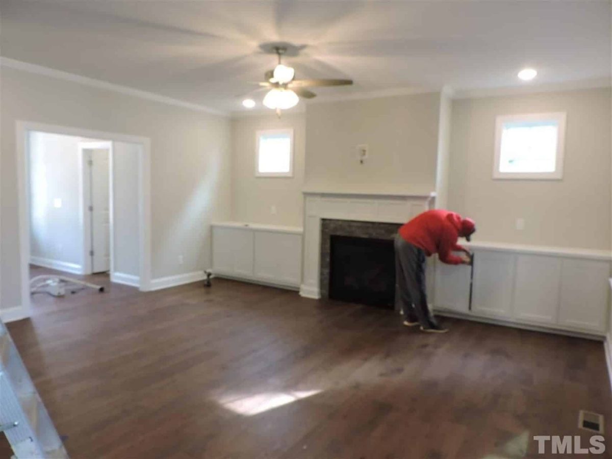 Traditional house Plan with 2-Story CAD Designs