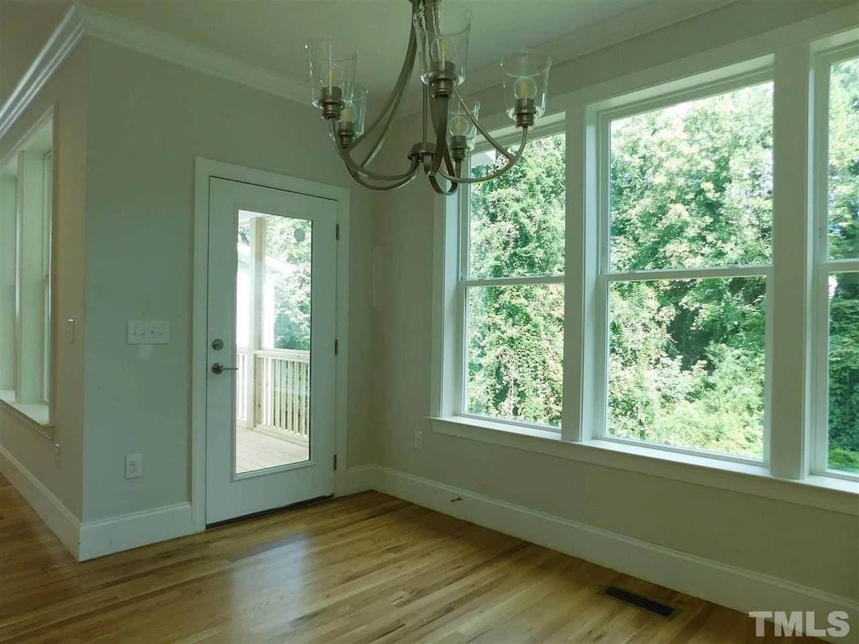 Modern Craftsman house Plan with Basement and Bonus Room