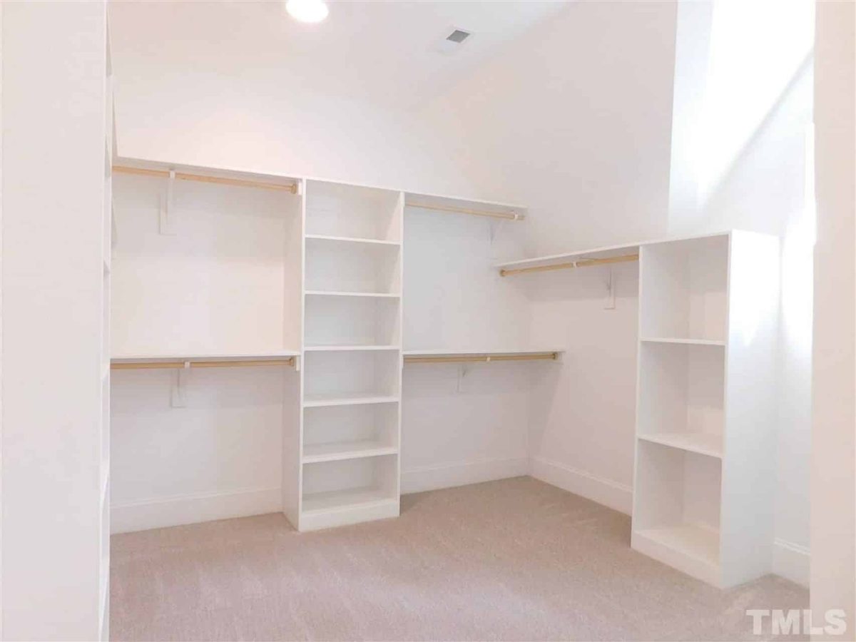 Modern Craftsman house Plan with Basement and Bonus Room