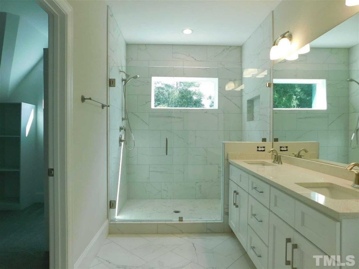 Modern Craftsman house Plan with Basement and Bonus Room