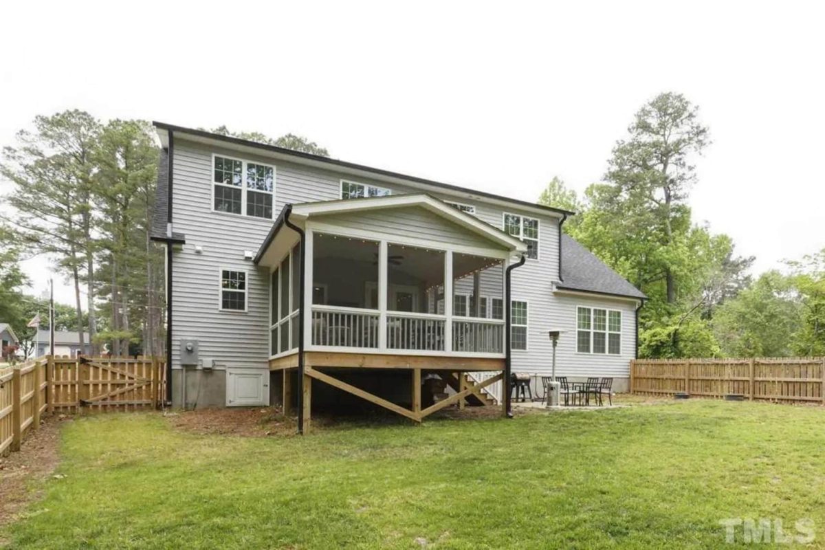 4 Bed, 3.5 Bath Layout