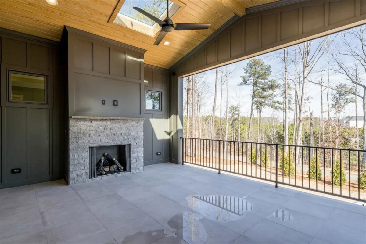 Charming 2-Story house Plan with Spacious Floor Plan and Modern Designs