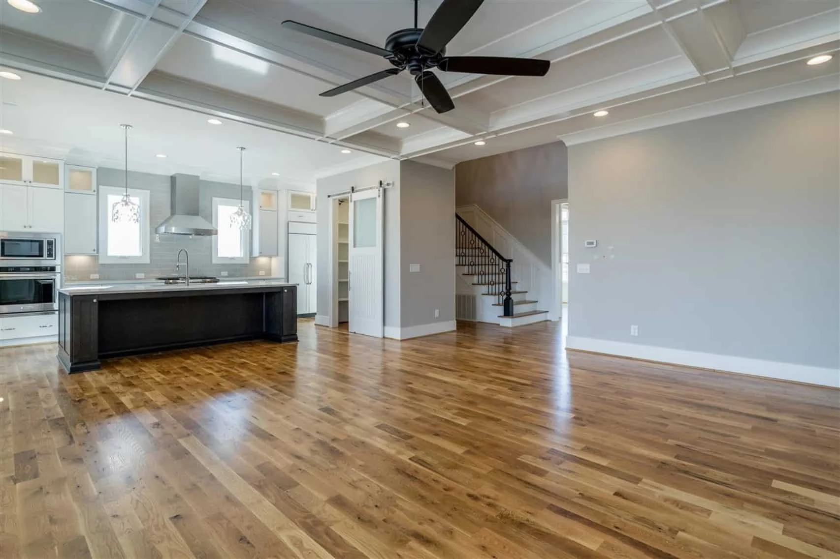 19-1587 HOUSE PLAN - Charming 2-Story House Plan with Spacious Floor Plan and Modern Designs 17 Charming 2-Story house Plan with Spacious Floor Plan and Modern Designs