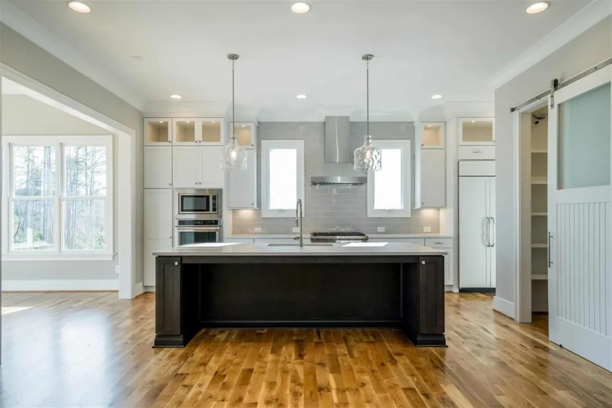 Charming 2-Story house Plan with Spacious Floor Plan and Modern Designs