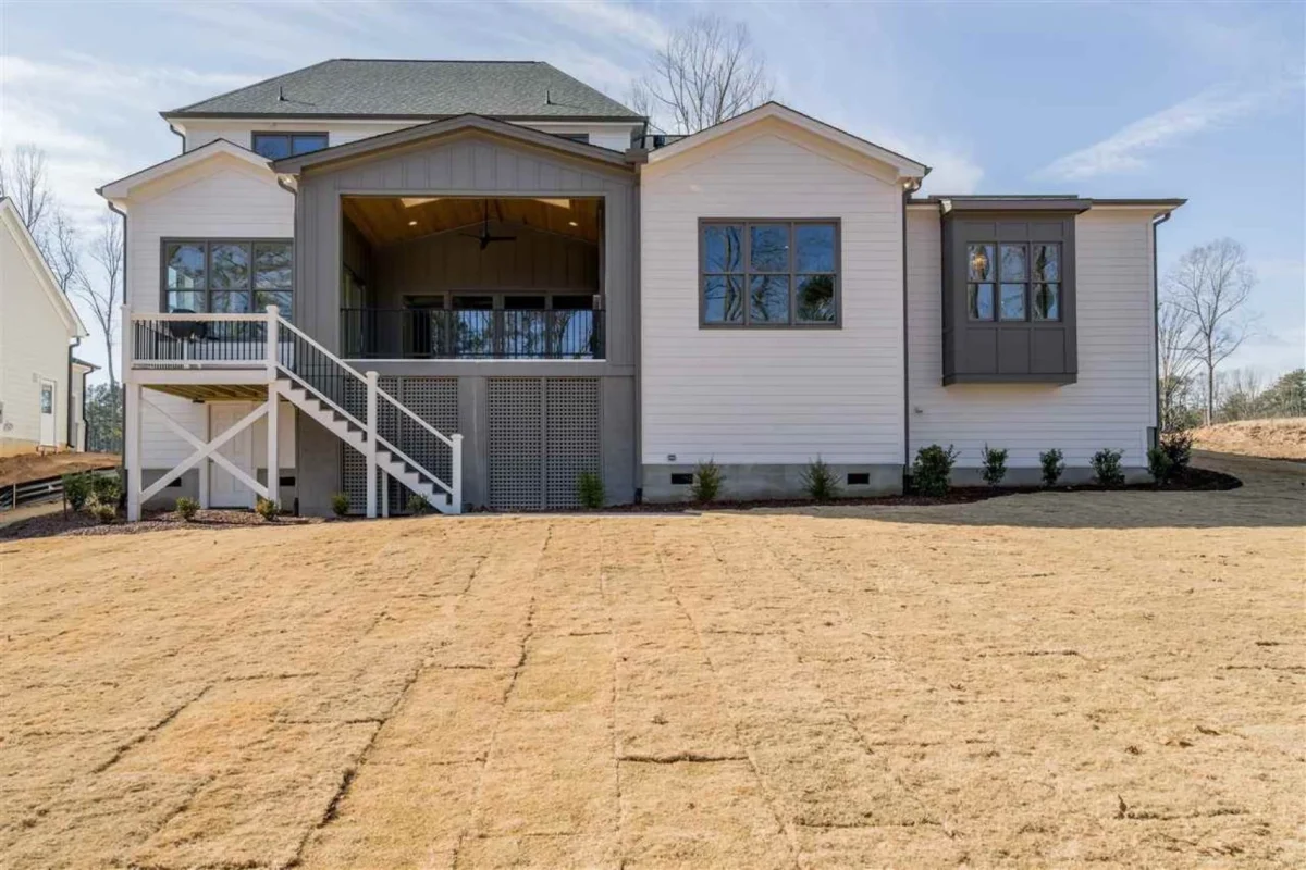 Charming 2-Story house Plan with Spacious Floor Plan and Modern Designs