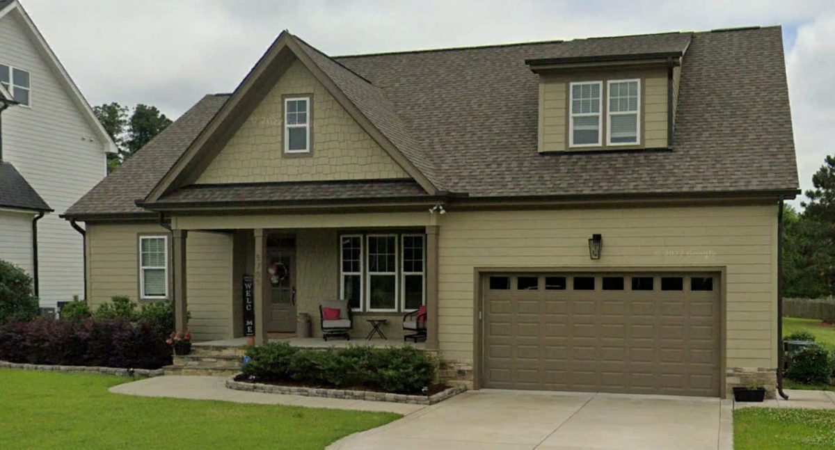 Classic 2-Story Family house Plan with Modern Features