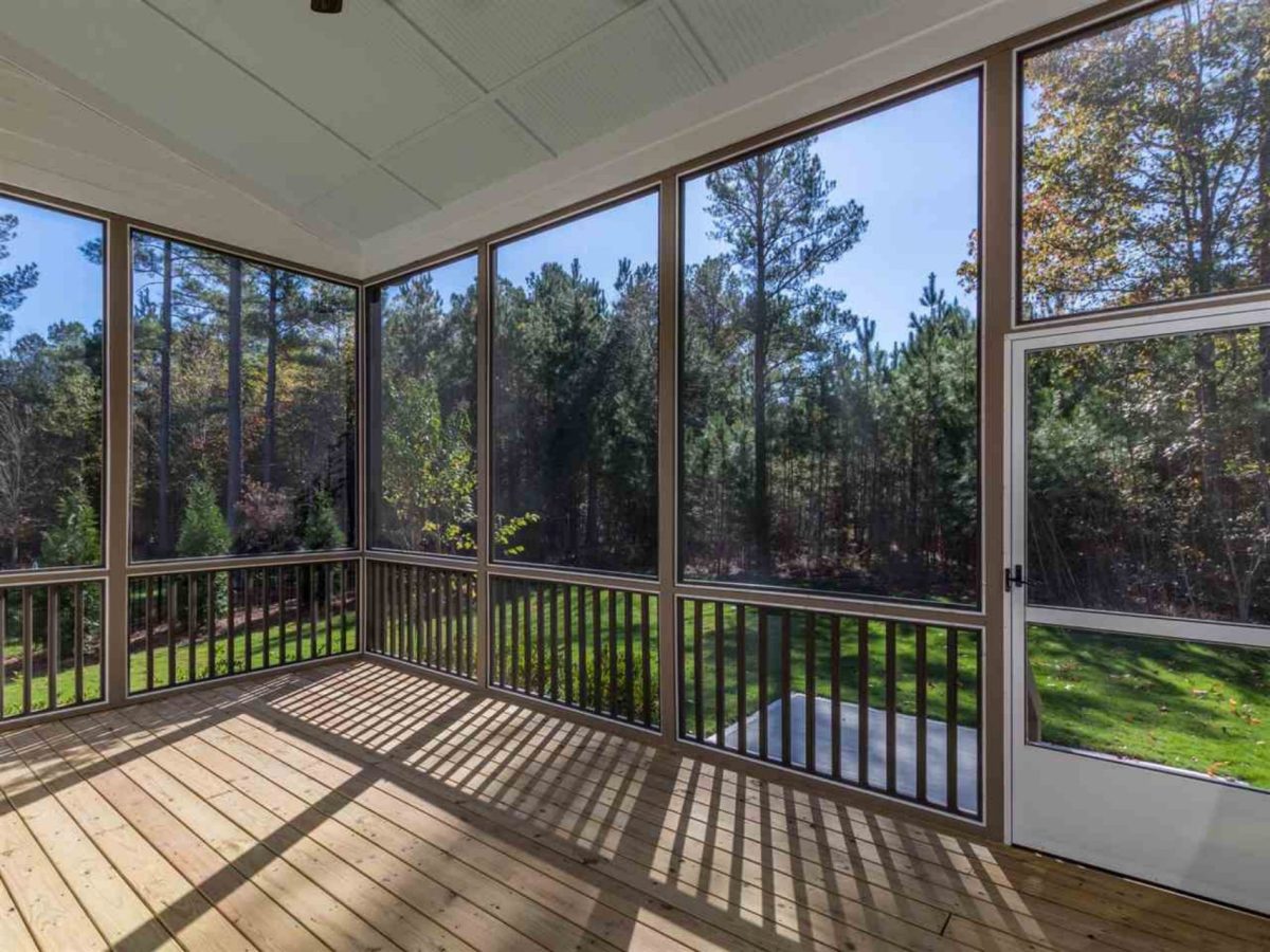 Charming 1.5 Story Barn-Style house Plan with 4 Bedrooms