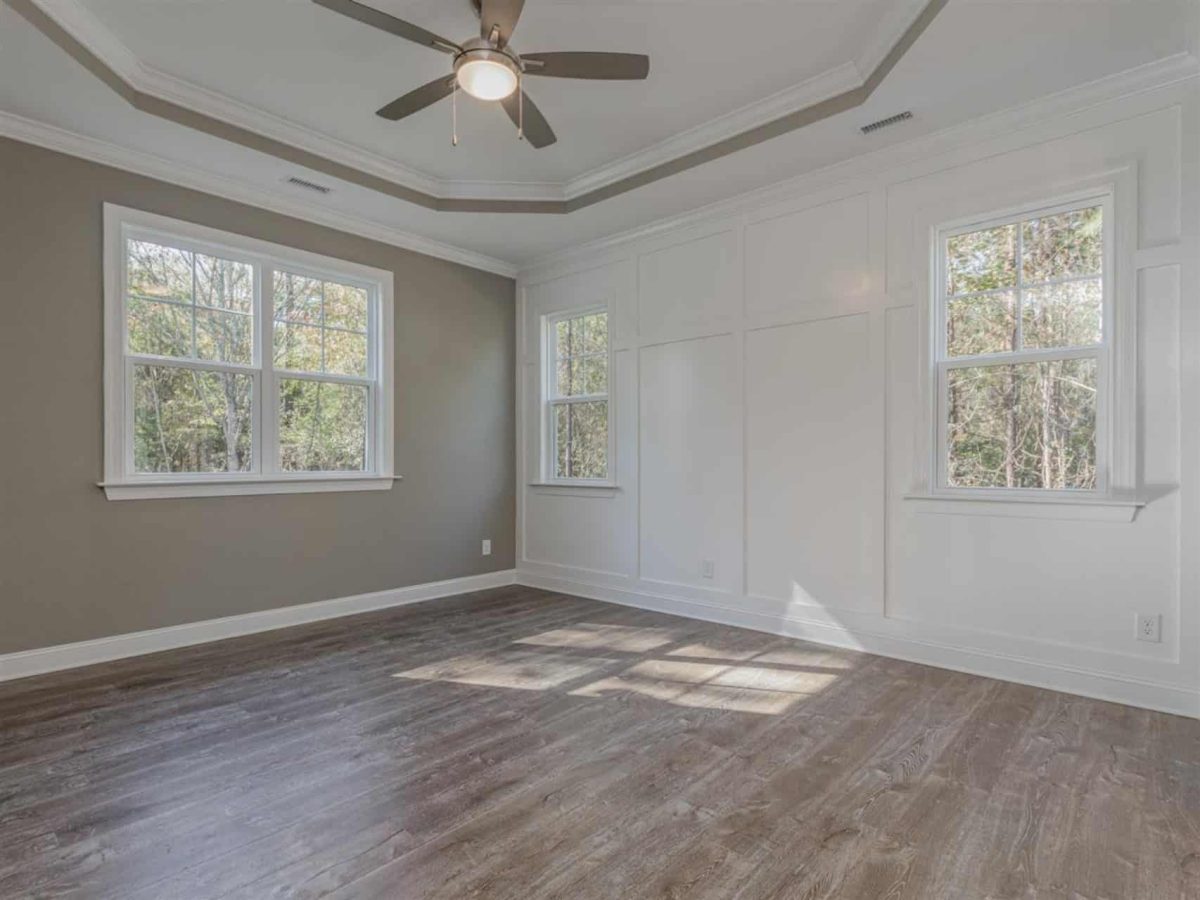 Charming 1.5 Story Barn-Style house Plan with 4 Bedrooms