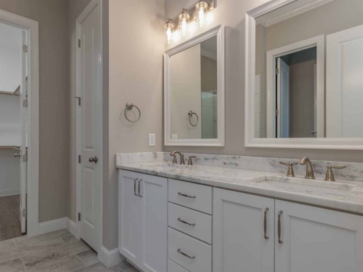 Charming 1.5 Story Barn-Style house Plan with 4 Bedrooms