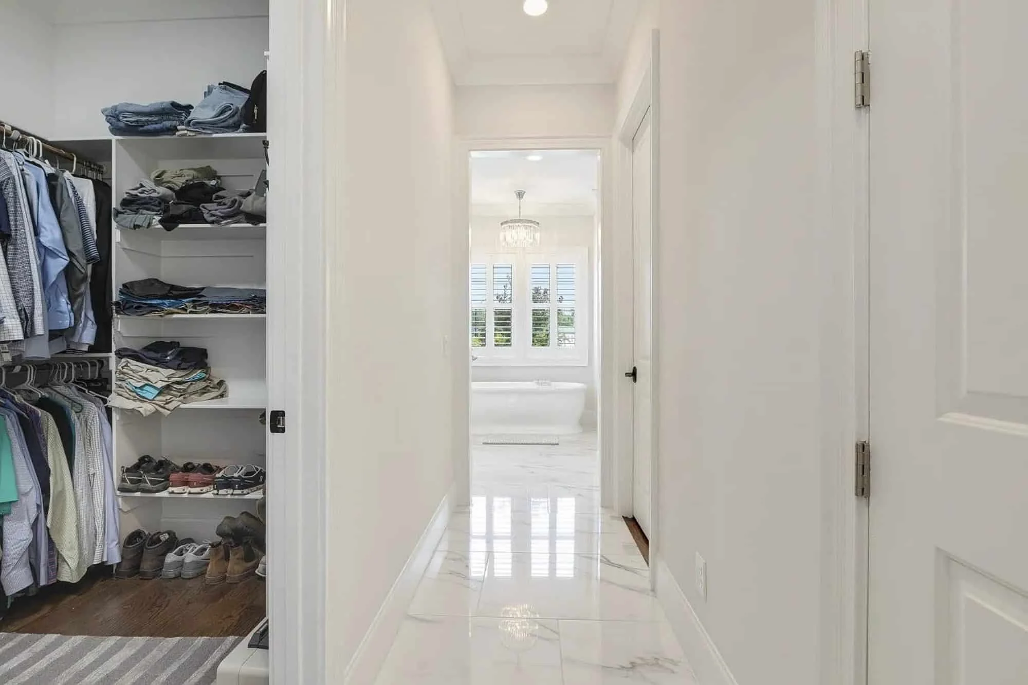 Elegant house Designs with Modern Floor Plan & Architecture