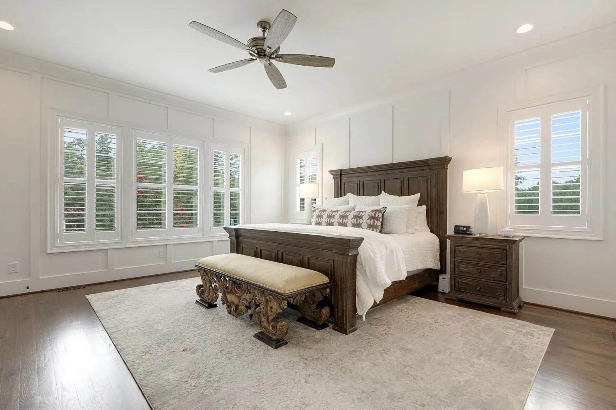 Elegant house Designs with Modern Floor Plan & Architecture