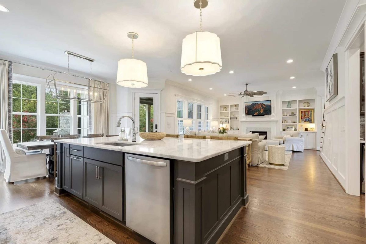 Elegant house Designs with Modern Floor Plan & Architecture