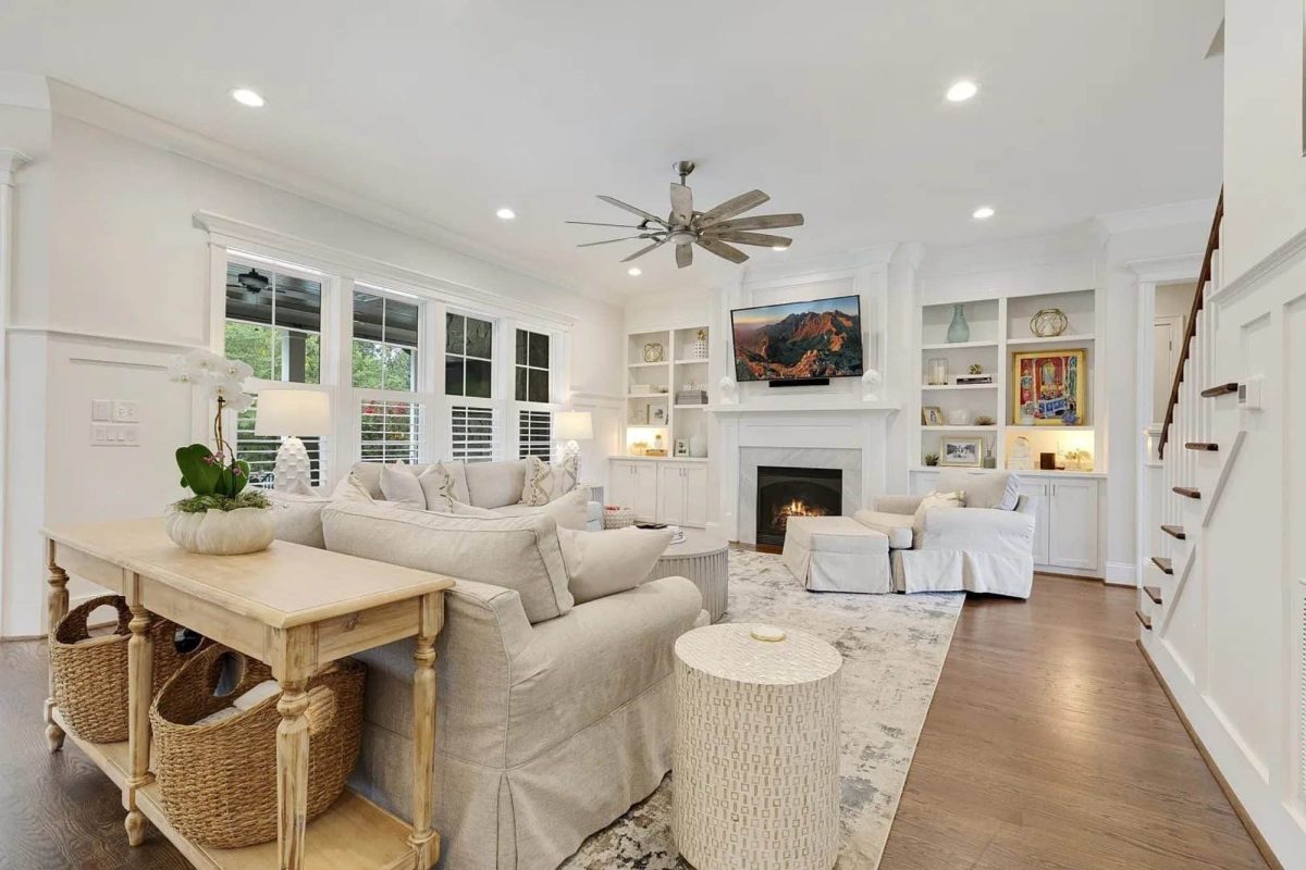 Elegant house Designs with Modern Floor Plan & Architecture