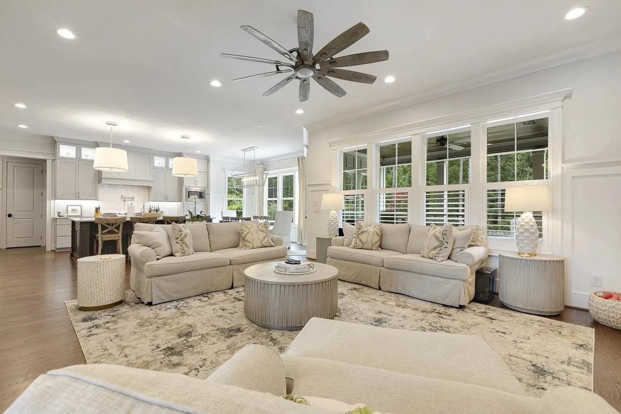 Elegant house Designs with Modern Floor Plan & Architecture