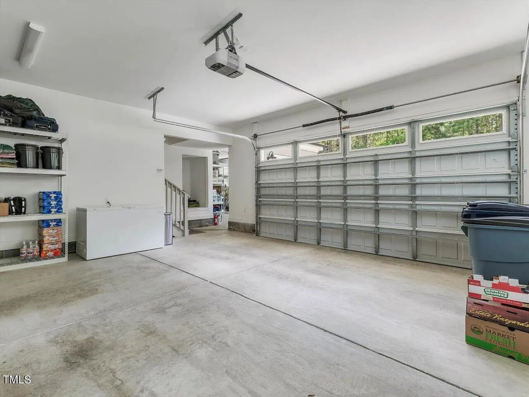 Traditional Craftsman house Plan with 4 Bedrooms and CAD Designs