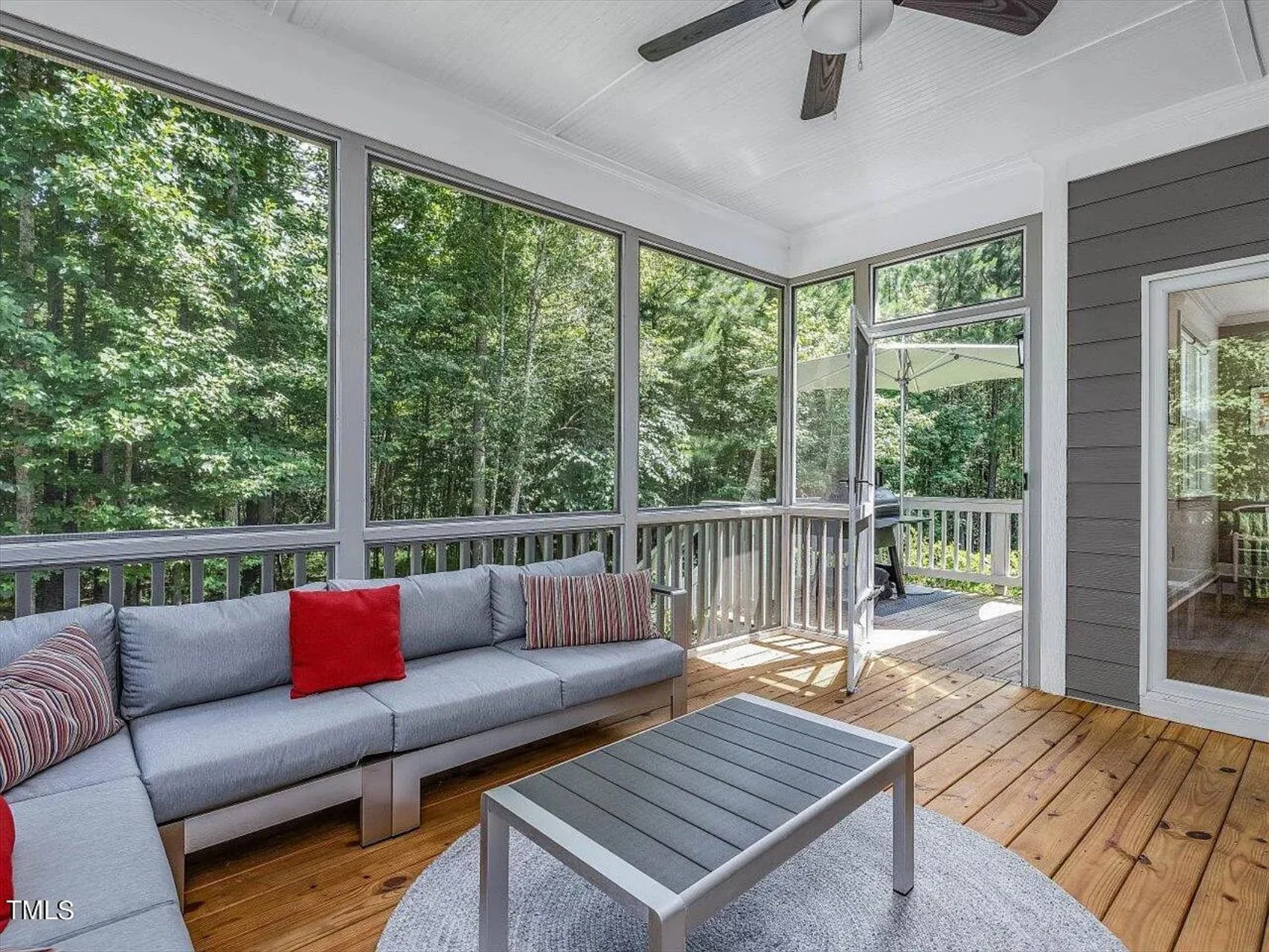 Traditional Craftsman house Plan with 4 Bedrooms and CAD Designs