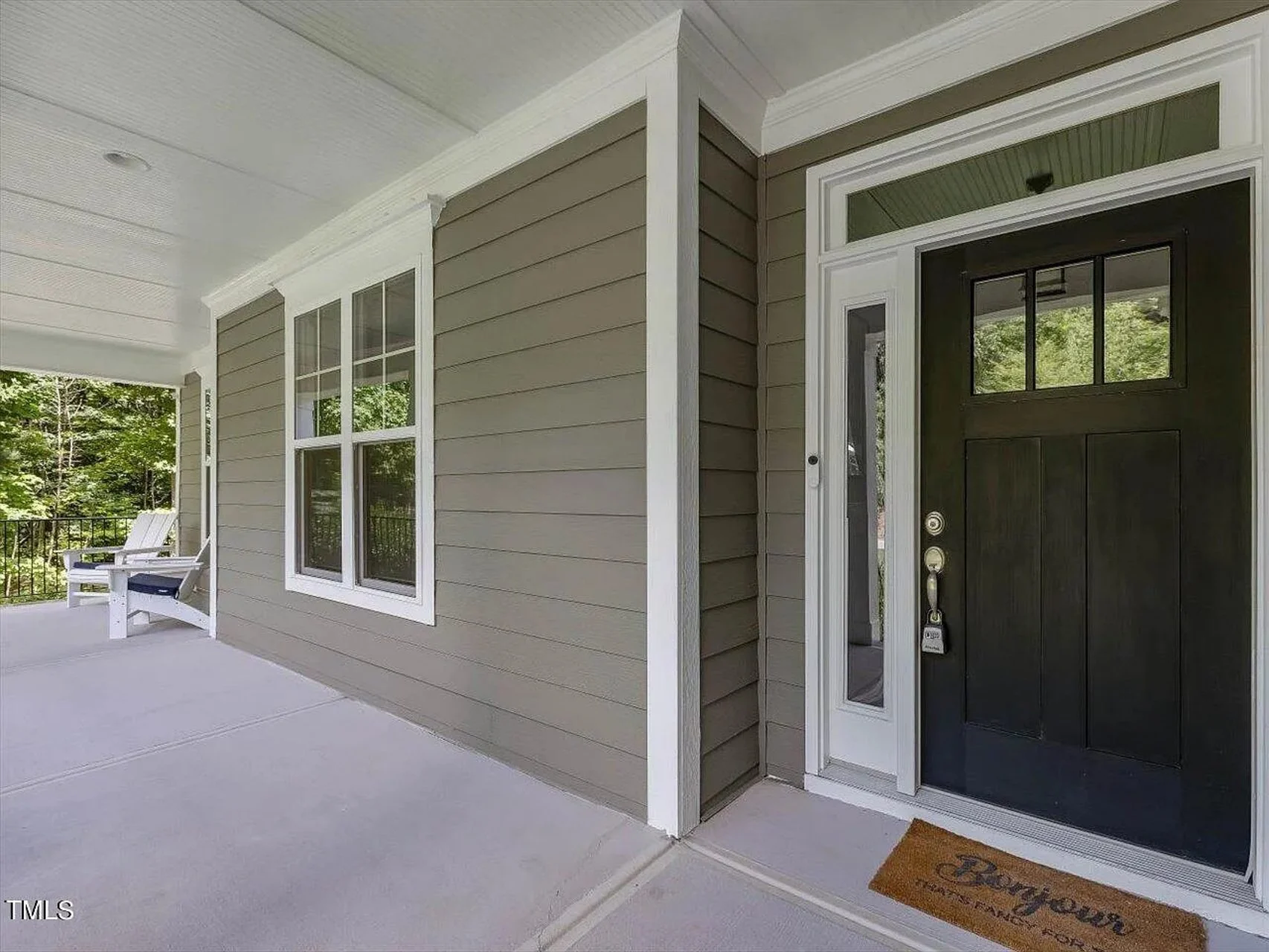 Traditional Craftsman house Plan with 4 Bedrooms and CAD Designs