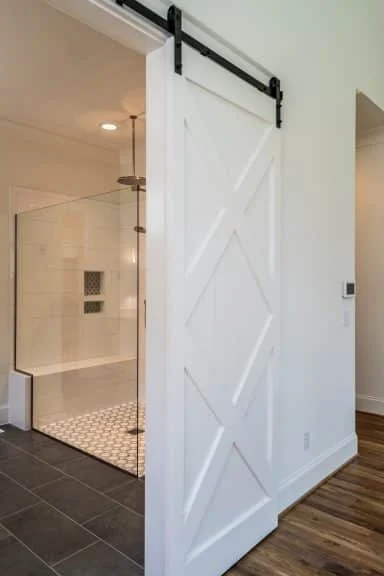 Craftsman house Plan with 2 Floors, CAD Blueprint & Design