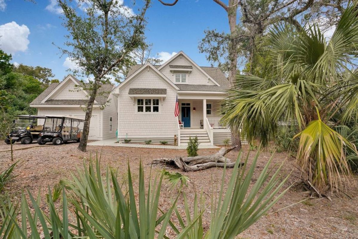 Beach Cottage Floor Plan with Detached Garage and CAD Designs