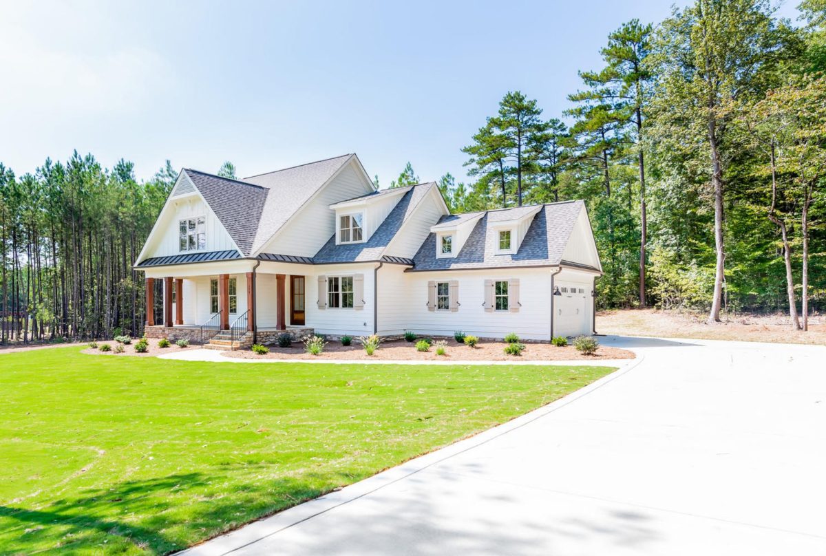 Charming house Plan with Spacious Floor Plan & CAD Designs