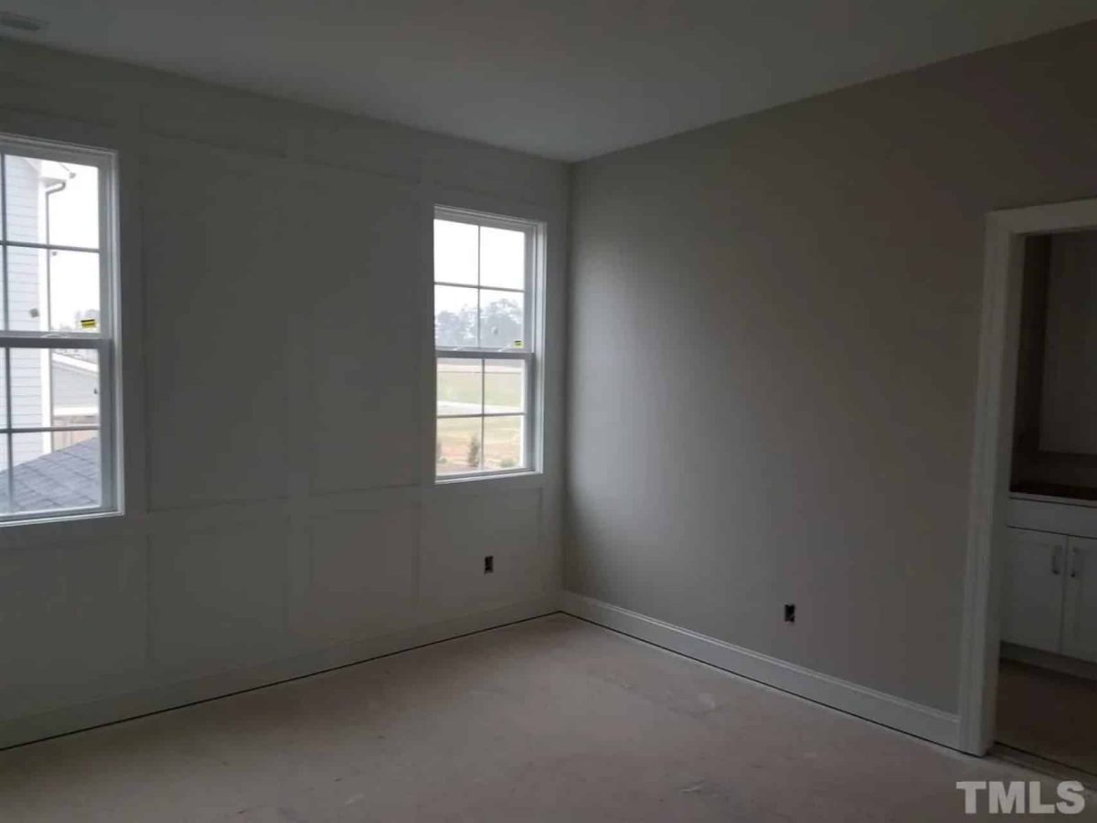 Modern house Plan with Spacious Floor Design and CAD Blueprint