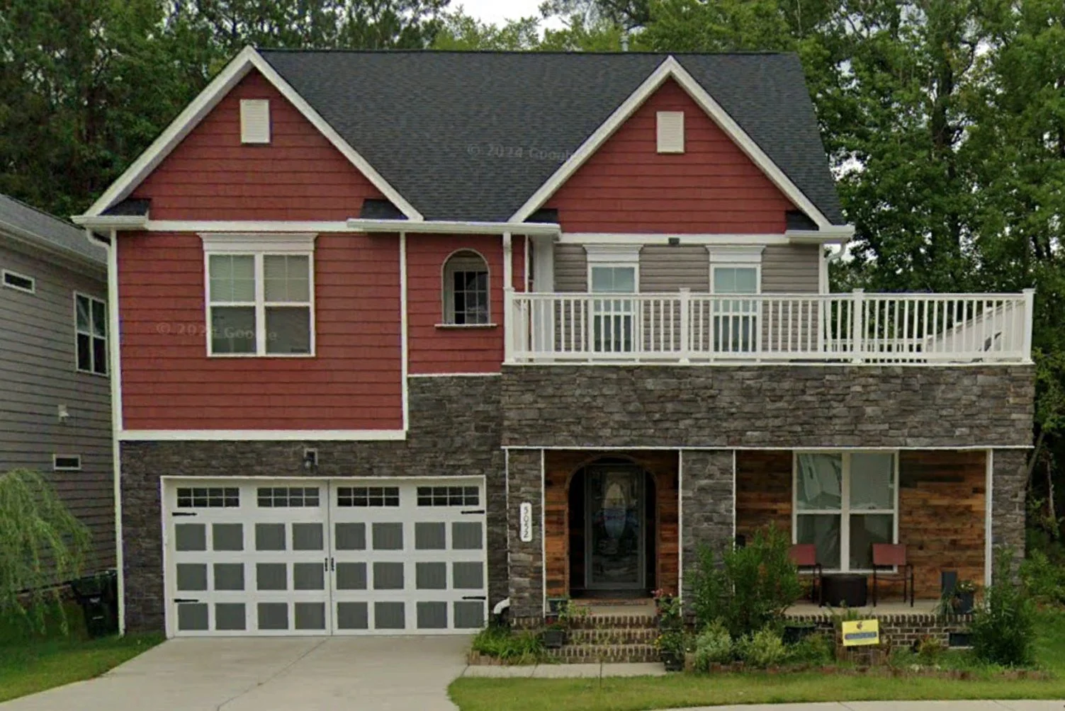 Modern Suburban house Floor Plan with CAD Design Features