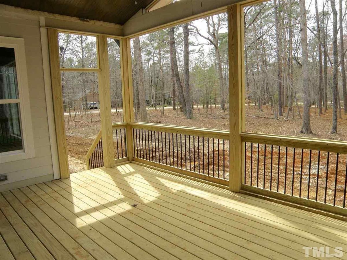 Spacious house Plan with Stunning CAD Floor Plan Designs